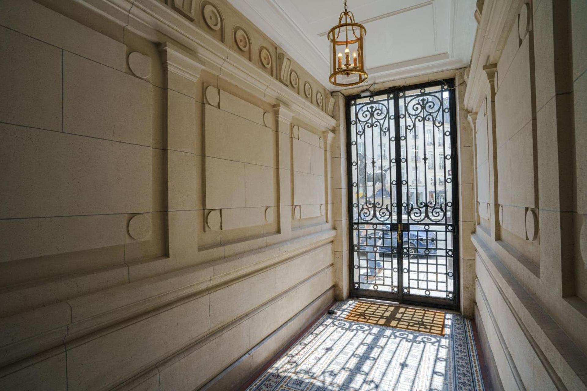 Chic 7Th Floor Studio Saint-Germain-Des-Pres Apartment Paris Exterior photo